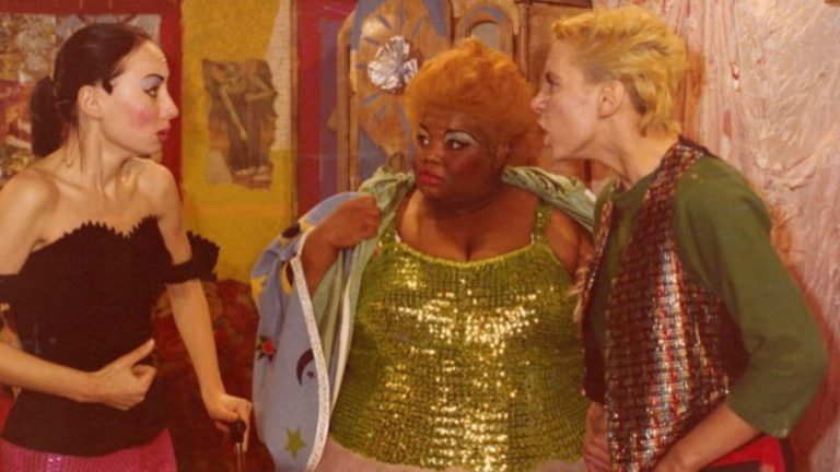 [DESPERATE LIVING] John Waters, 1977