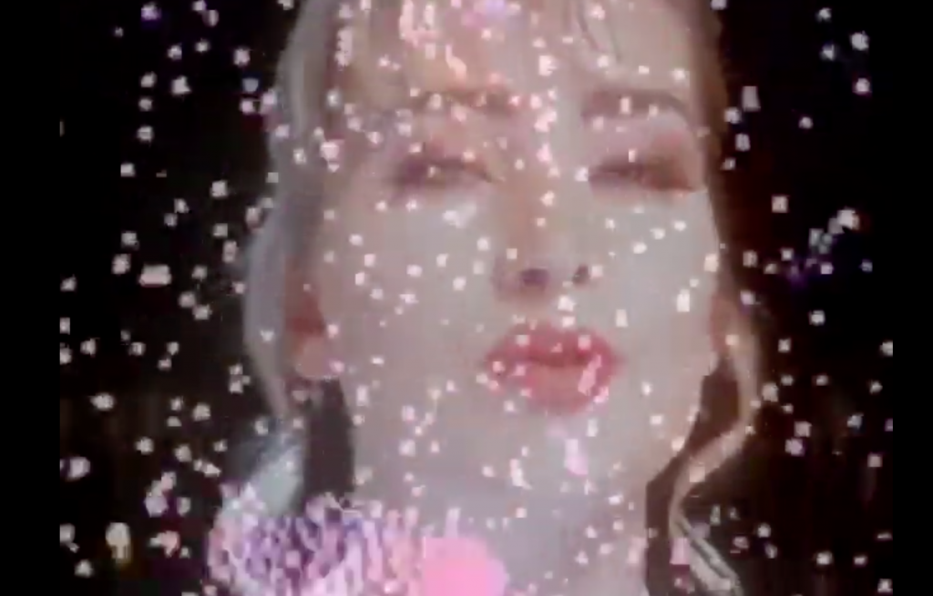 ACE OF BASE dans notre 17e – et très lynchien – épisode de Ruinporn