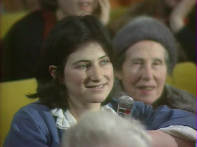 [L’instant chaos] Quand Chantal Akerman répond, dans le public, aux critiques du « Masque et la plume » sur son film « Jeanne Dielman »