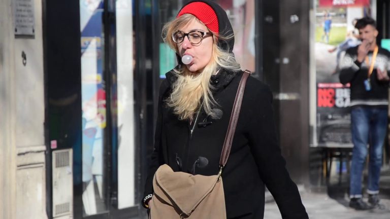 « Flânerie 2.0 » (Chloé Galibert-Laîné, 2018)