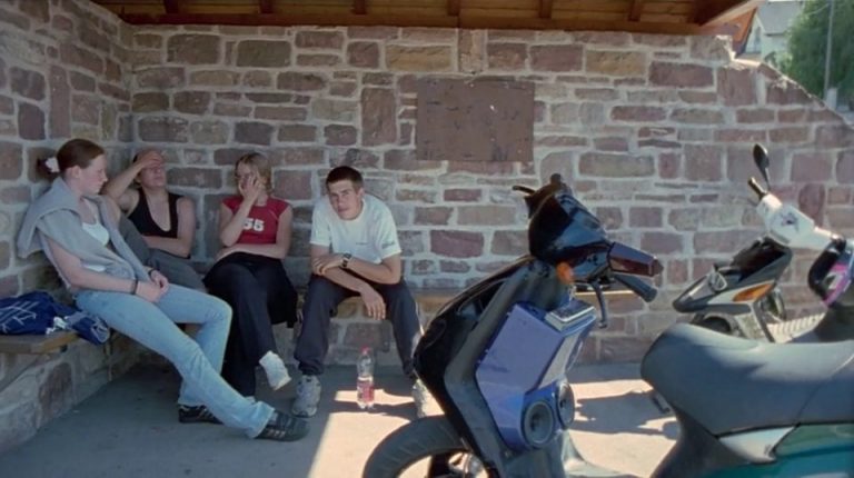 « Bibeleskaes » (Maryam Goormaghtigh & Blaise Harrison, 2005)