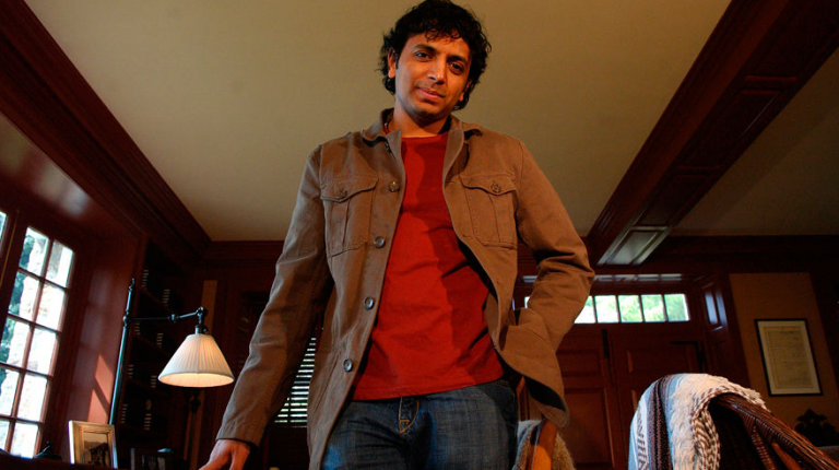 Donnie Darko a bien grandi : Jake Gyllenhaal dans le nouveau thriller surnaturel de M. Night Shyamalan