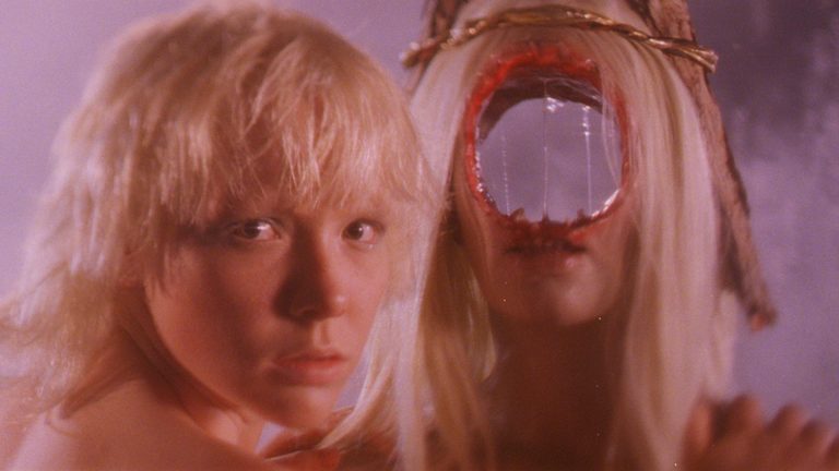 [CRITIQUE] AFTER BLUE (PARADIS SALE) de Bertrand Mandico