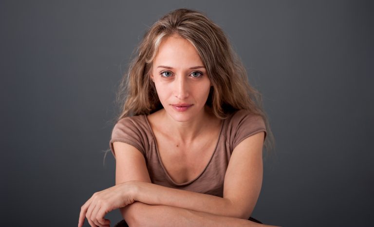 [INTERVIEW KELSEY EGAN] Réalisatrice de «Glasshouse», révélation chaos