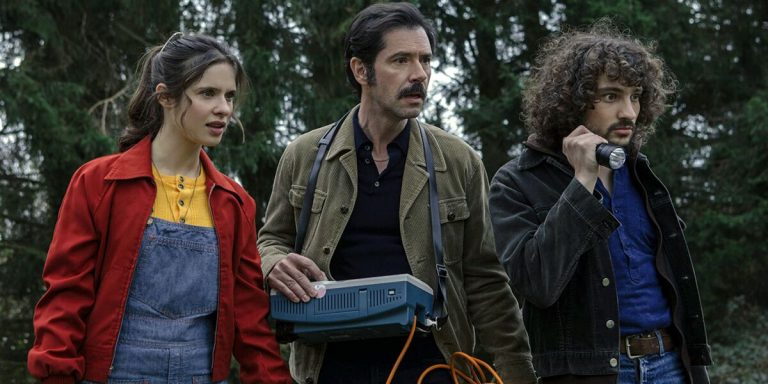 « OVNI(s) » saison 2: suite de la série qui chasse les extra-terrestres dans la France des années 70