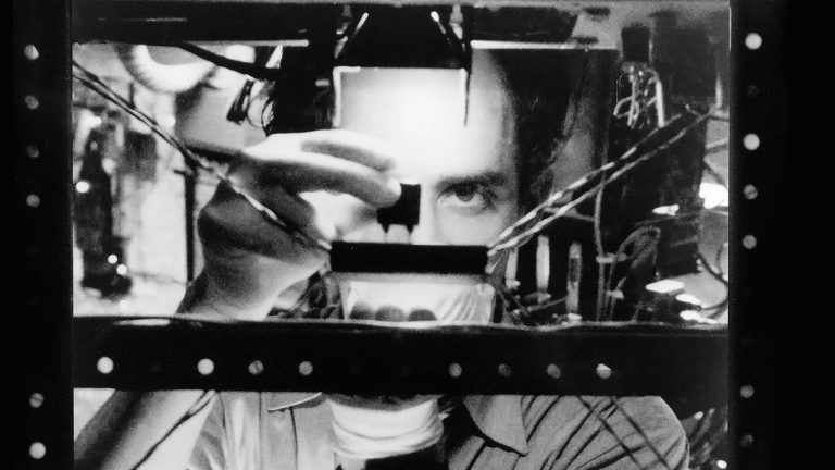 « π » de Darren Aronofsky: film « fin de siècle » techno-expressioniste sous influence de Shin&rsquo;ya Tsukamoto