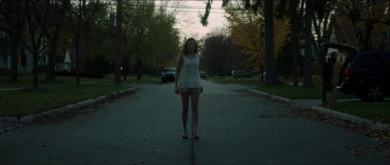 David Robert Mitchell: « Under the Silver Lake », « It Follows », « The Myth of the American Sleepover »… le cinéma des mortelles enfances