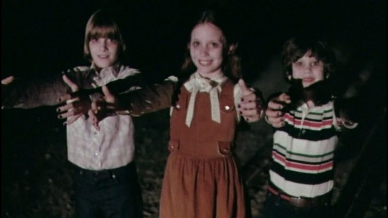 « Spookies », « Mausoleum », « De si gentils petits monstres »: tous dans le vidéoclub de l&rsquo;horreur de Pulse Editions