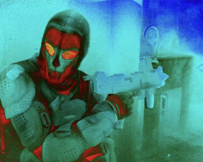 « Aggro Dr1ft », le nouveau film d&rsquo;Harmony Korine pour A24, le rappeur Travis Scott au casting et au scénario