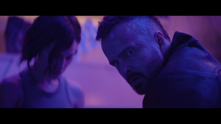 Après « Kuso », Flying Lotus dévoile « Ash », son nouveau film avec Eiza González et Aaron Paul