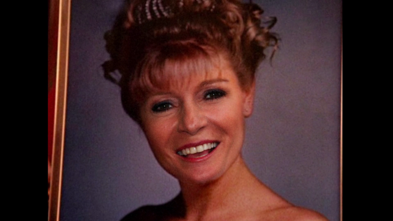 Question GPT de la semaine: « Sophie Davant est-elle vraiment Sophie Davant? »