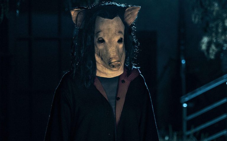 « Saw X »: entre torture porn et mélodrama, un étrange retour aux origines de la saga horrifique
