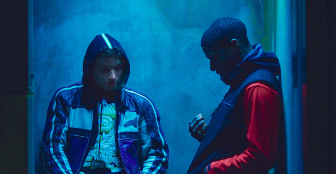 « Eat the night » de Caroline Poggi et Jonathan Vinel à Cannes 2024: passions dévorantes et trouble fou à la Quinzaine