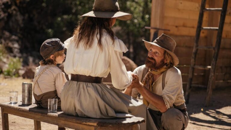 « Jusqu&rsquo;au bout du monde »: un western où Viggo Mortensen fait lasso d&rsquo;élégance