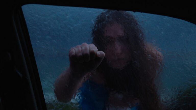 « You&rsquo;ll never find me » de Indianna Bell et Josiah Allen: huis clos roublard et partiellement impressionnant chez Shadowz