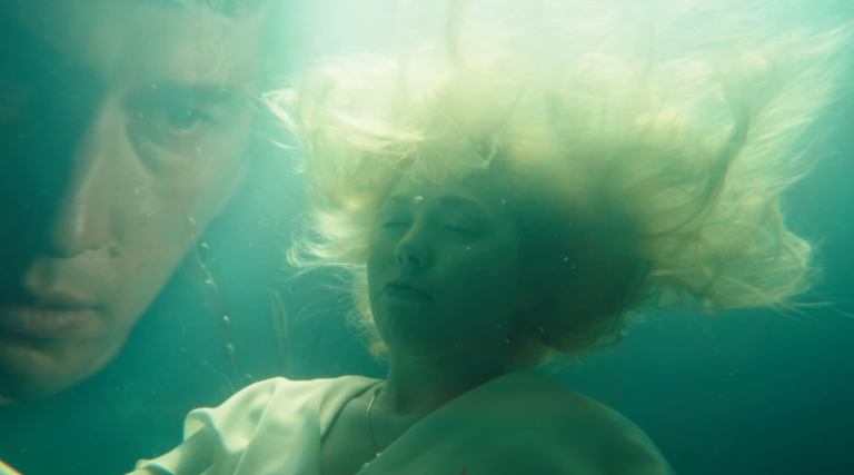 « Megalopolis » de Francis Ford Coppola à Cannes 2024, second point de vue: du post-cinéma aux allures de pamphlet sur la nécessité de croire en une humanité meilleure