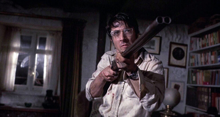 Question ChatGPT: d&rsquo;où vient le titre « Les chiens de paille » de Sam Peckinpah?