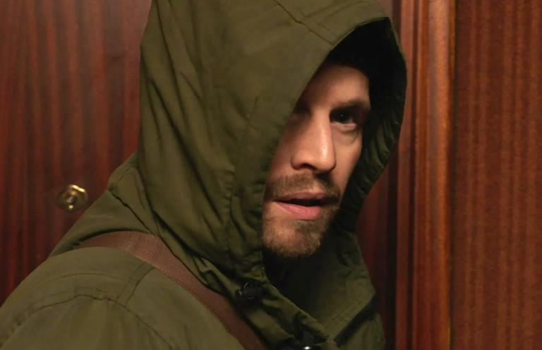 Du beau monde dans le nouveau Peter Dourountzis (« Vaurien »)