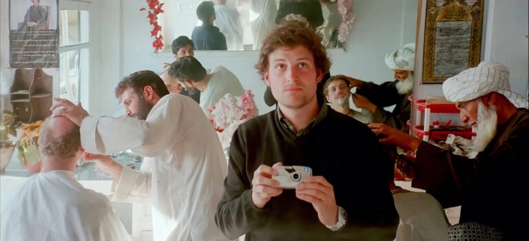 [INTERVIEW CLAUDE BAECHTOLD] Rencontre avec le réalisateur de « Riverboom »: une kalachnikov, du Tarantino et une montre Swatch