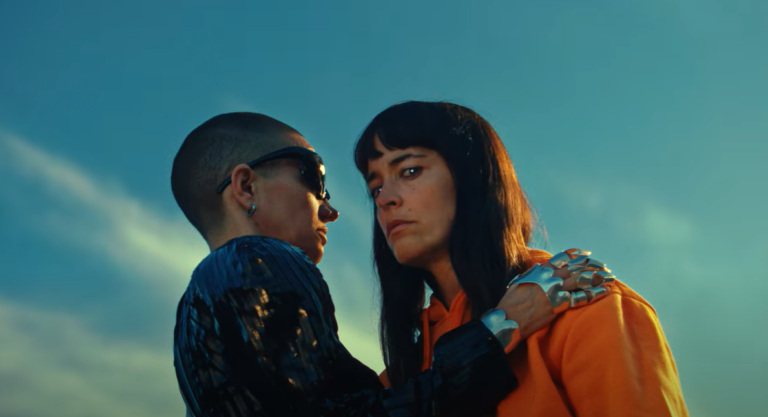 Kompromat (Rebeka Warrior + Vitalic), de retour avec un clip signé Simon Rieth