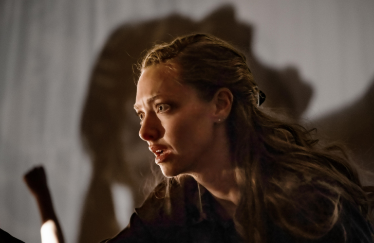 « Seven Veils » de Atom Egoyan se dévoile (enfin!), premières images