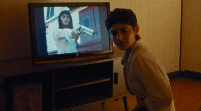 « The Gazer » de Ryan J. Sloan : un film qu&rsquo;il fleure bon le thriller parano des années 70