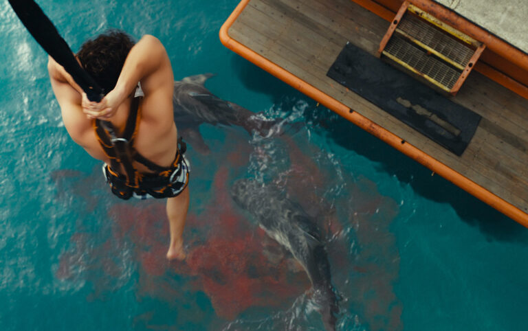 « Dangerous Animals » de Sean Byrne : un film d&rsquo;été qui joue du trauma post-Spielberg