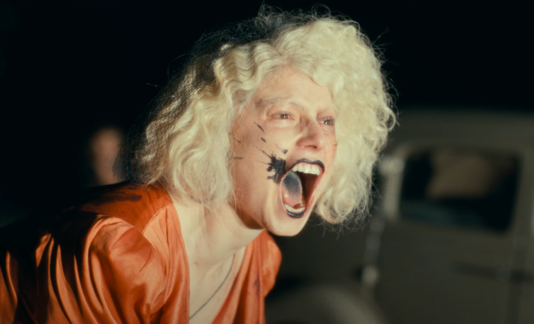 « The Bride » de Maggie Gyllenhaal, relecture azimutée de « La Fiancée de Frankenstein », se dévoile