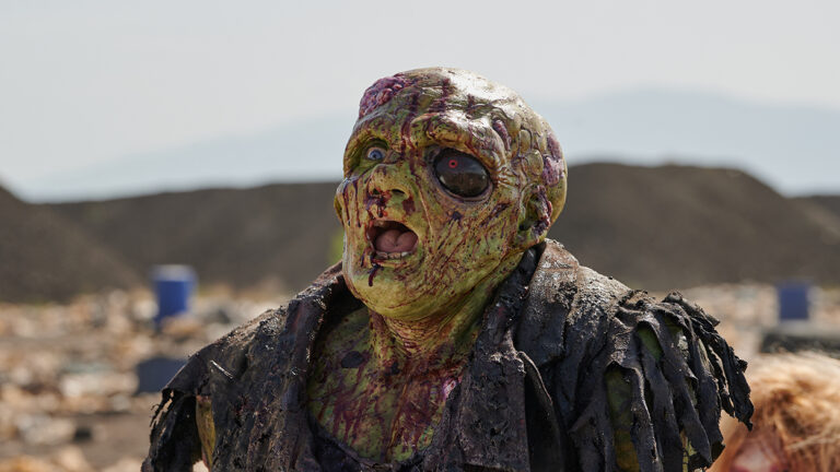 « The Toxic Avenger » de Macon Blair : mais que vaut cette nouvelle version tant attendue ?