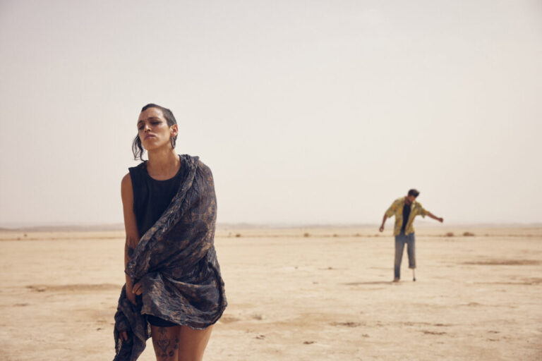 « Sirat » de Oliver Laxe : road-movie stupéfiant et expérience sensorielle terrassante, film choc de l&rsquo;année