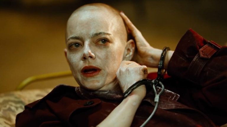 « Bugonia » de Yorgos Lanthimos : l’humanité épuisée du réalisateur de « Canine » dans ce remake de « Save The Green Planet »