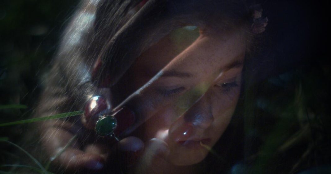 « The World is Full of Secrets » et « An Evening Song (For Three Voices) » : le cinéma de Graham Swon à l’honneur