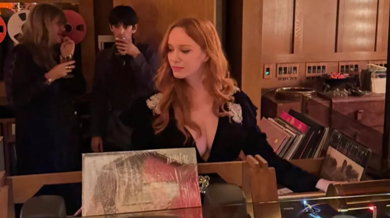 L&rsquo;extraordinaire playlist shoegaze-dream pop de Christina Hendricks