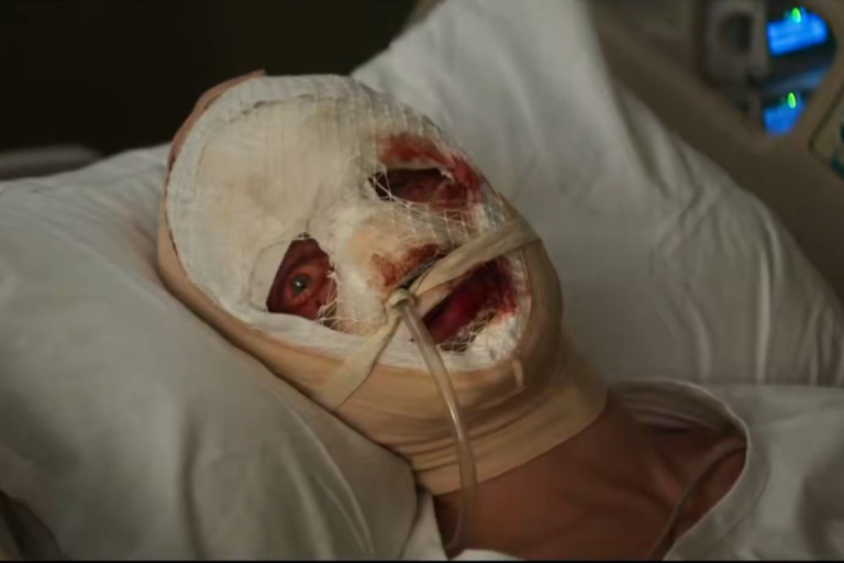 « Clayface » de James Watkins : un film d&rsquo;horreur qui veut jongler avec les codes du body-horror