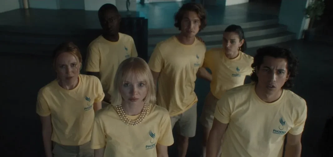 « Corporate Retreat » de Aaron Fisher : une comédie horrifique sanglante featuring Rosanna Arquette