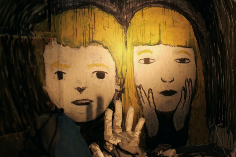 [LA CASA LOBO] Cristóbal León et Joaquín Cociña, 2018