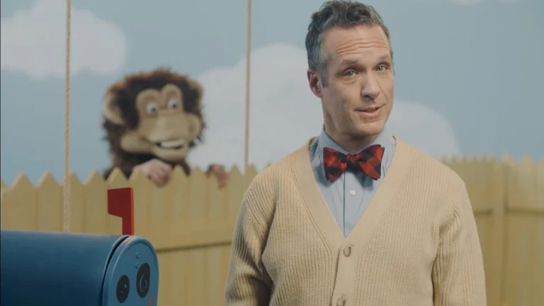 « Monkey’s Magic Merry Go Round » de Aidan Leary : quand une émission pour enfants devient un film d&rsquo;horreur