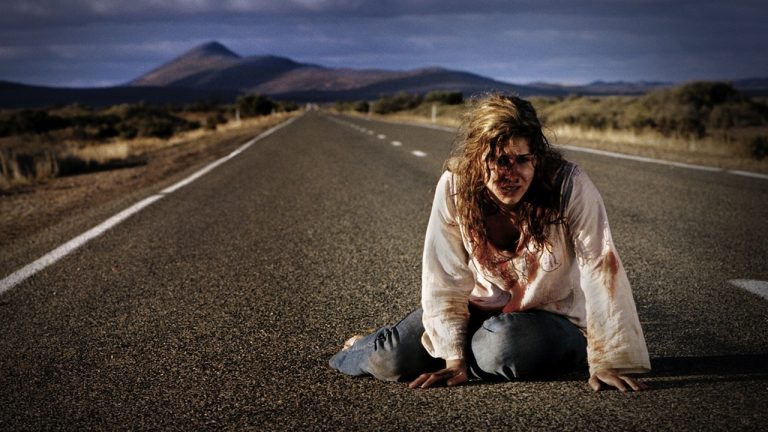 Démons, possession, « miracle des porcs » : Greg McLean (« Wolf Creek ») prépare « The First Exorcist »