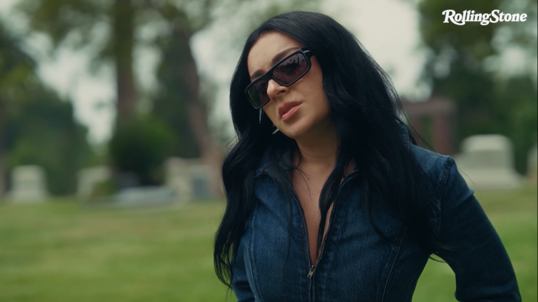 David Cronenberg, Jean Rollin, Jacques Rivette… Charli XCX dévoile ses films de chevet