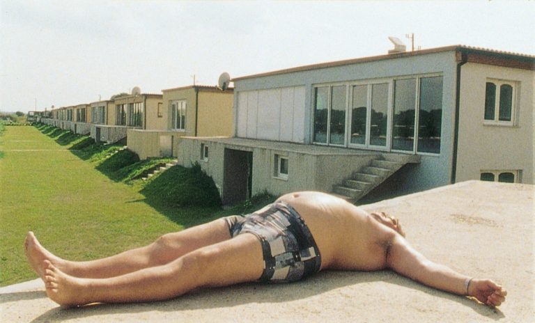 [DOG DAYS] Ulrich Seidl, 2002