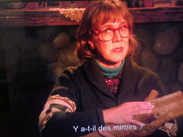 La question de la Log Lady : « Y a-t-il des miroirs ? »