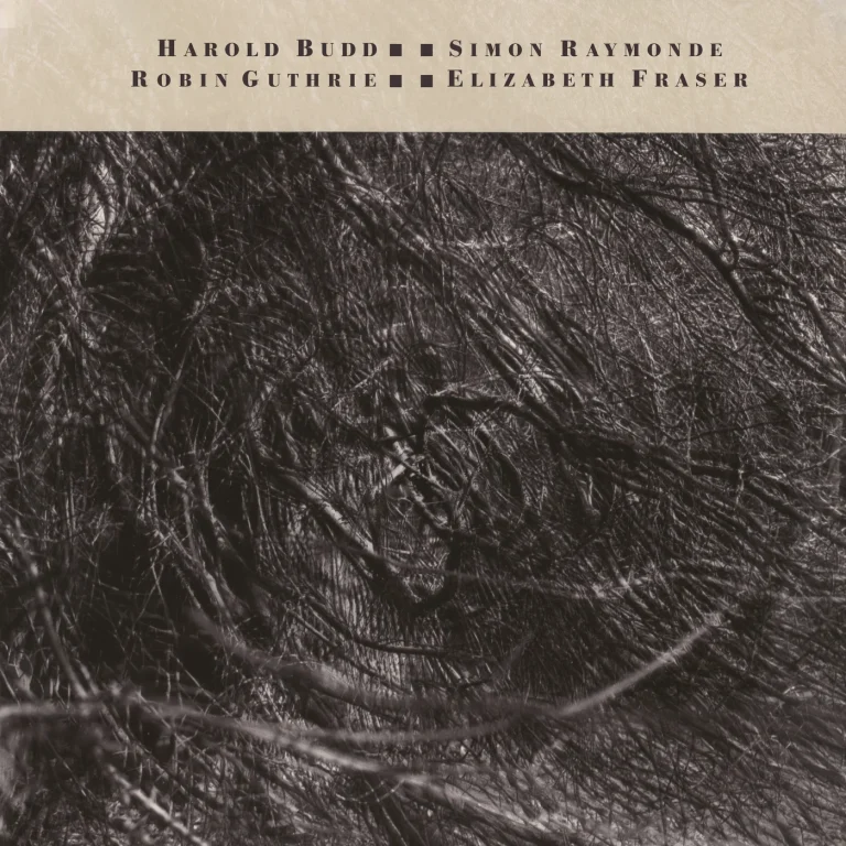 Culte des années 80 : Cocteau Twins – « Memory Gongs »